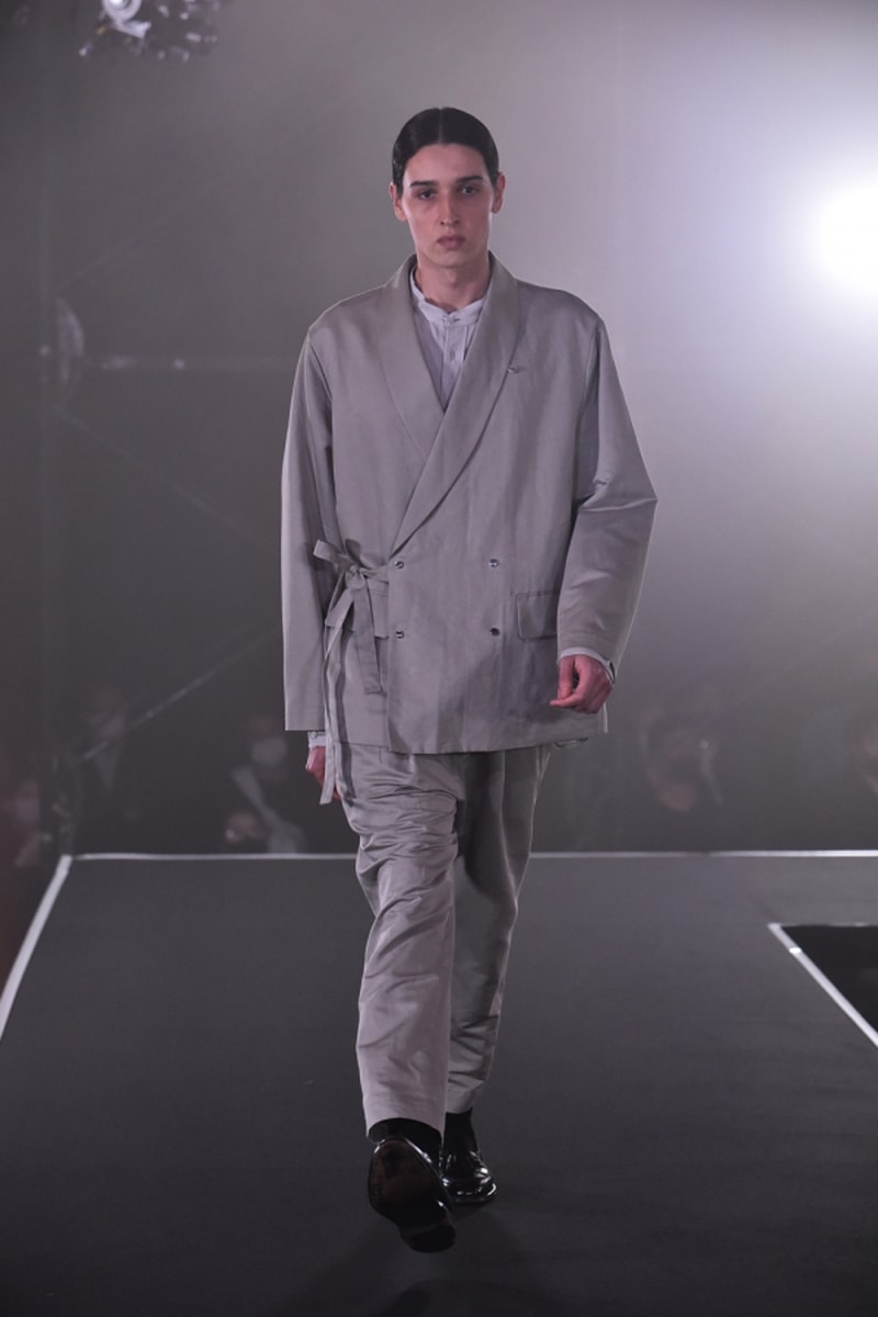 MEANSWHILE Spring/Summer 2021 Runway Collection ss21 menswear technical japan outdoors adventure trek hiking techwear Naohiro Fujisaki Rakuten Fashion Week Tokyo