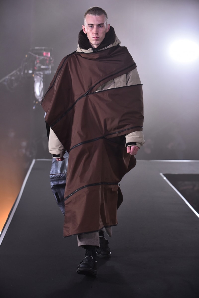 MEANSWHILE Spring/Summer 2021 Runway Collection ss21 menswear technical japan outdoors adventure trek hiking techwear Naohiro Fujisaki Rakuten Fashion Week Tokyo