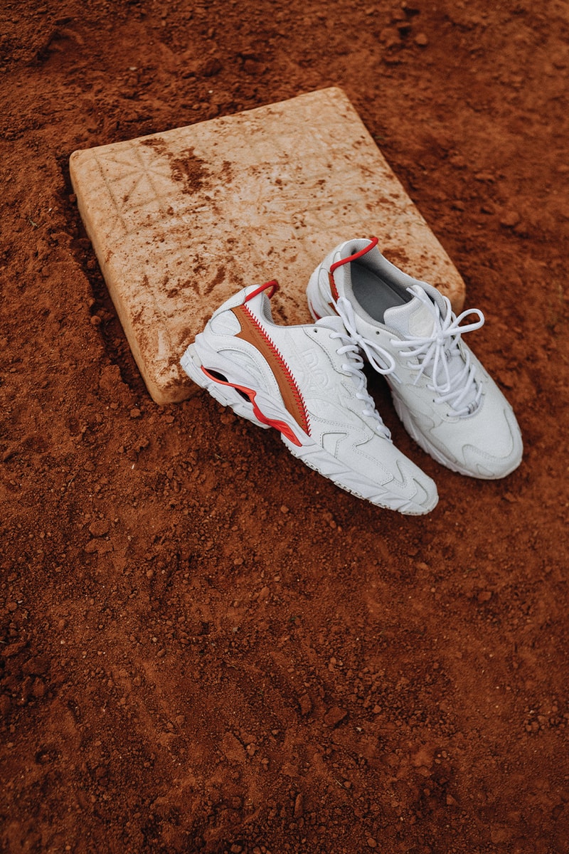 mizuno wave rider clay red DOE collaboration fall winter 2020 baseball inspired Hanon online raffle