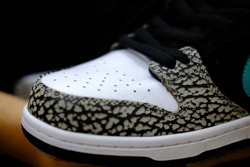 Nike SB Dunk Low "atmos Elephant" Closer Look Images Sneaker Release Information Drop Date Air Max 1 AM1 Tokyo Turquoise White Print Leather Swoosh