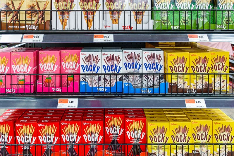 Pocky World’s Best-Selling Chocolate-Coated Biscuit Brand Guiness World Record Info Glico