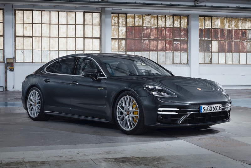 Porsche Panamera Turbo S E-Hybrid Electric Car Power 690 BHP German Automotive Engineering Luxury Powerful Family Four Door Saloon Estate Car Vehicle Speed 911 GTR RS Plug-In