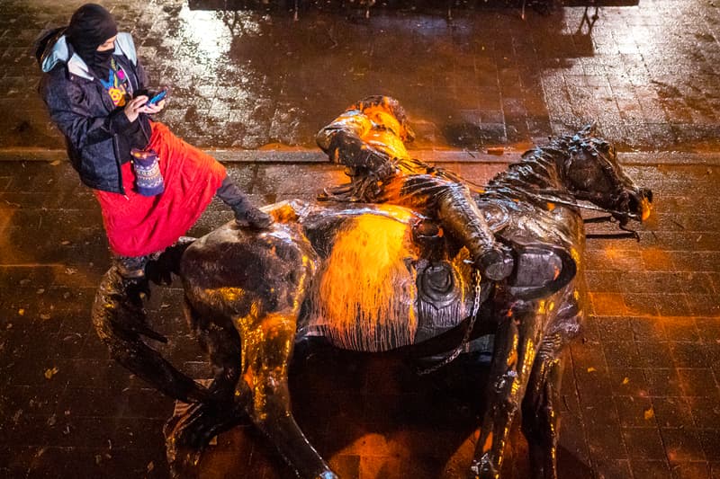 portland protestors abraham lincoln theodore roosevelt statues