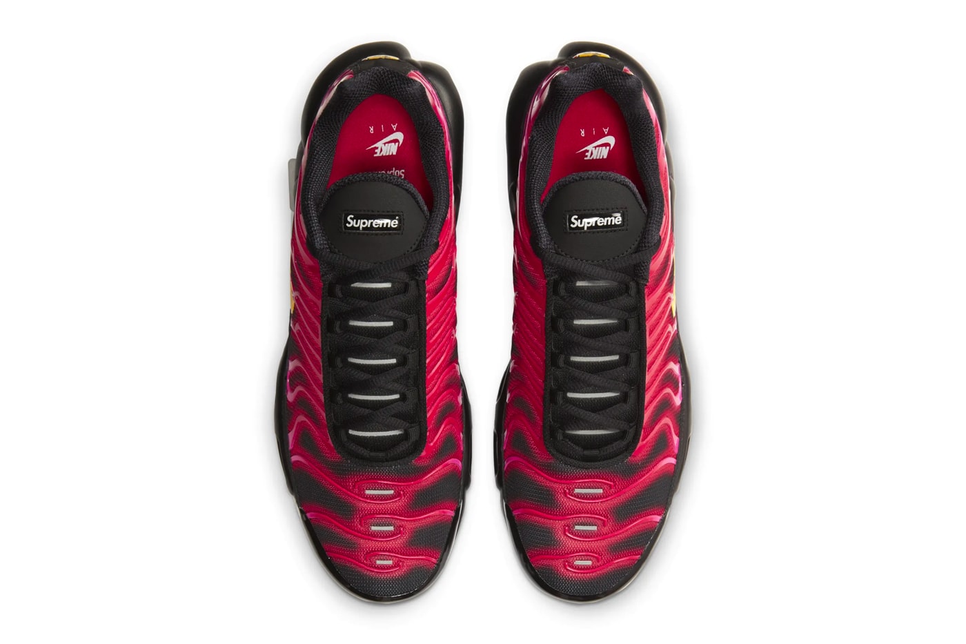 Supreme x Nike Air Max Plus Fire Pink, DA1472-600