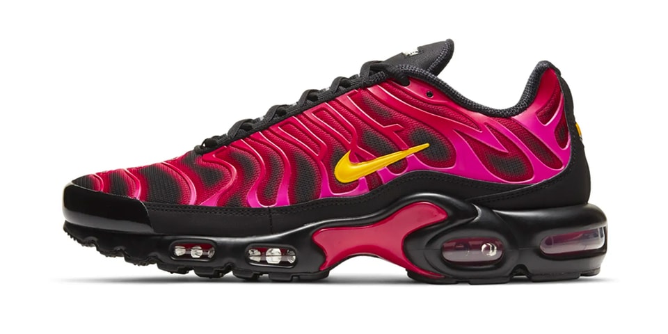 Air max plus x supreme fire pink resell Clearance