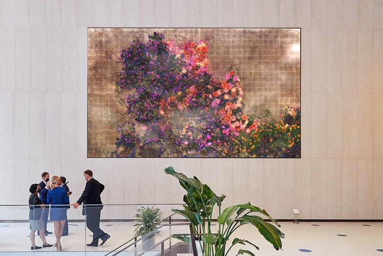 teamLab Permanently Installs Real-Time Artwork of Flowers in NYC