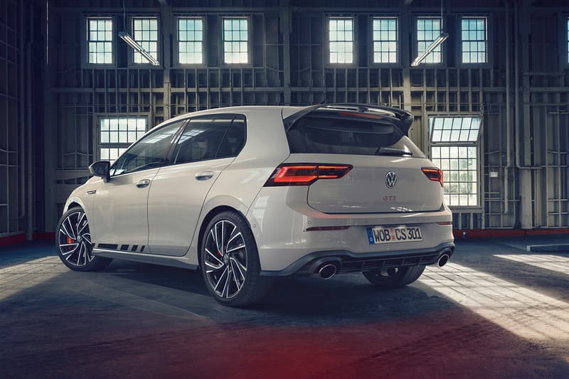 Volkswagen Golf GTI Clubsport Mk 8 Launch Release Information Hot Hatch Nürburgring Germany FWD 296 BHP Four Door DSG Bodykit Closer Look
