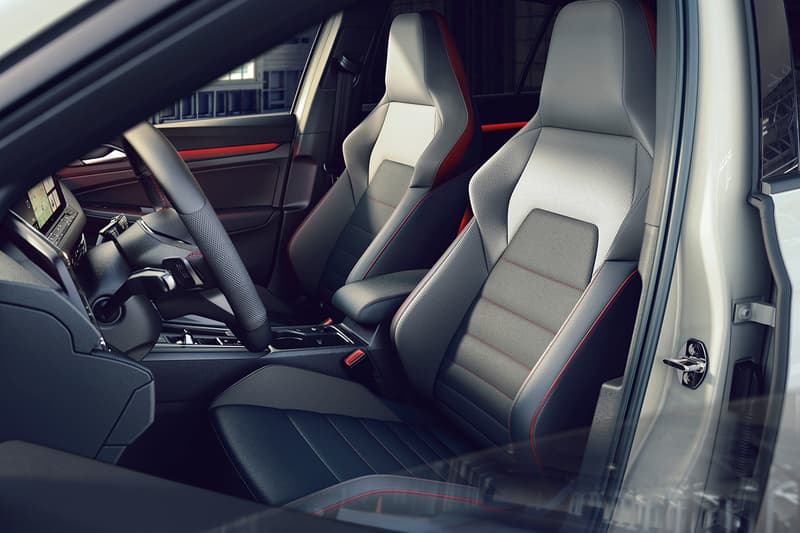 Volkswagen Golf GTI Clubsport Mk 8 Launch Release Information Hot Hatch Nürburgring Germany FWD 296 BHP Four Door DSG Bodykit Closer Look