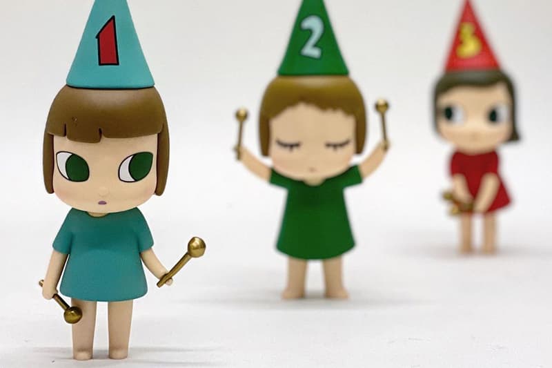 yoshitomo nara figures drumming girls