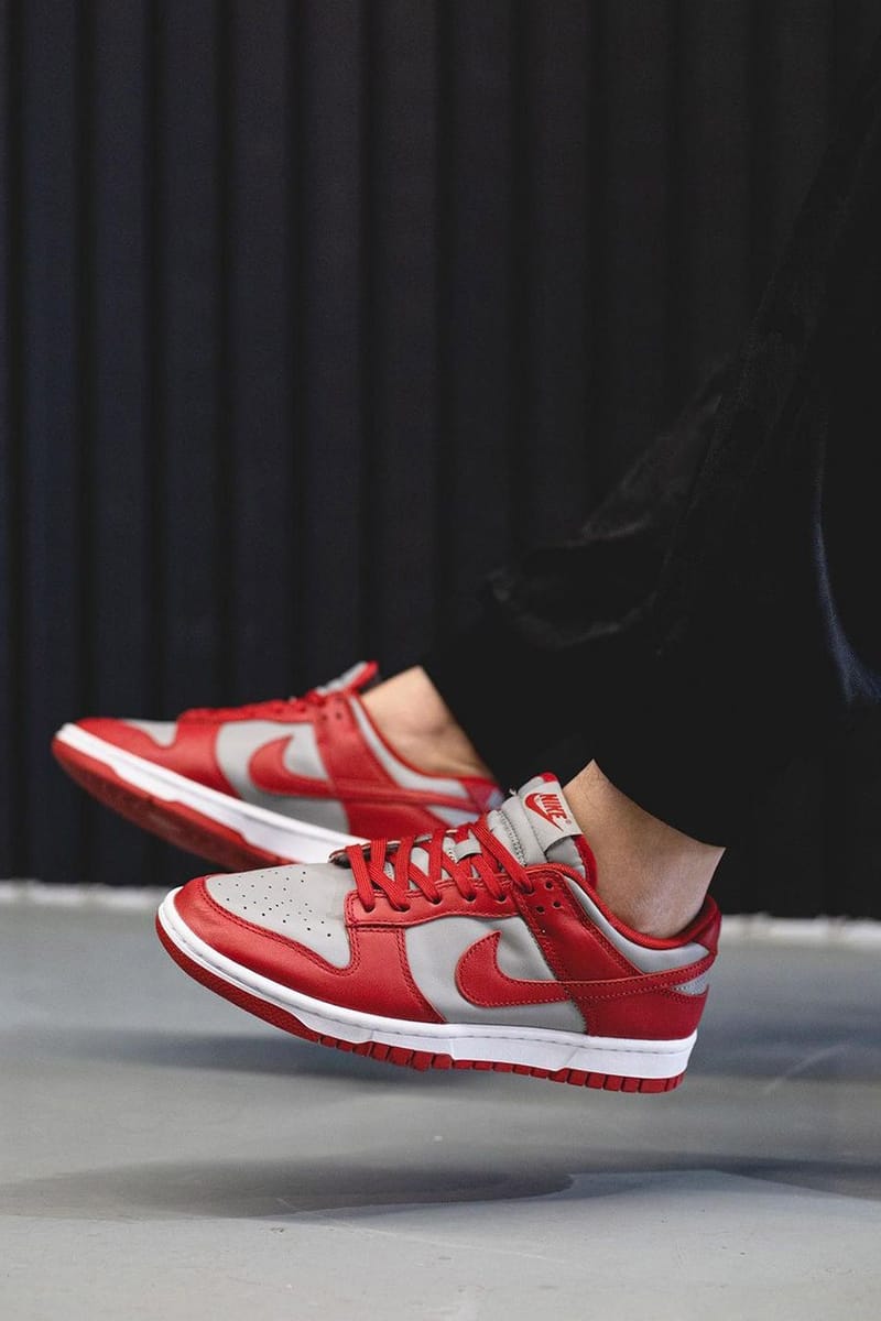 nike sb red and white