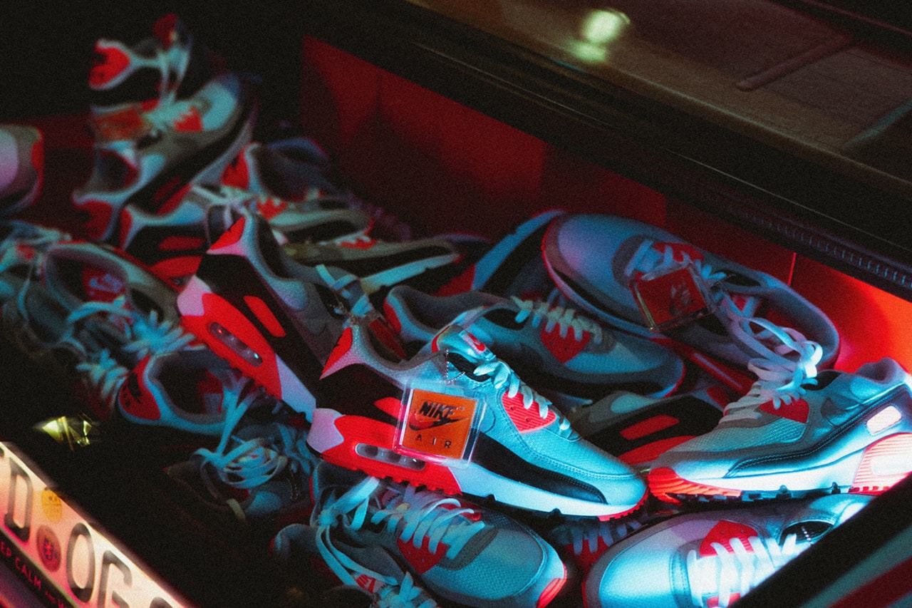 43einhalb Custom Built Nike Air Max 90