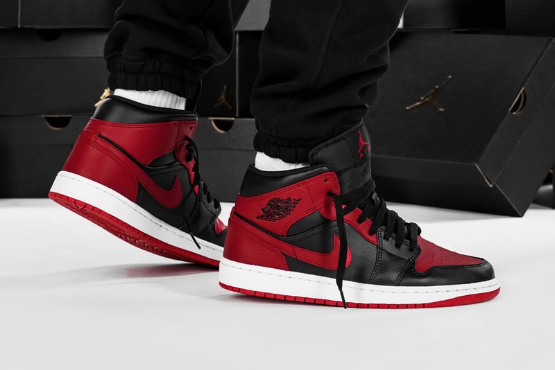 air jordan brand 1 mid banned bred black gym red white 554724 074 official release date info photos price store list buying guide