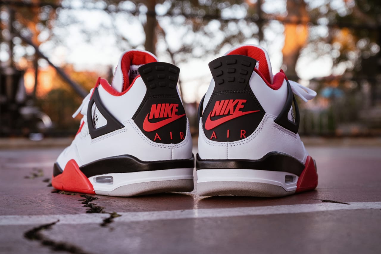 black fire red 4s