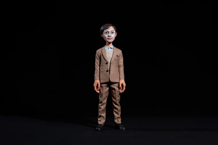 ArTy ReTro Brings Zeng Fanzhi's "Mask Series" To Life