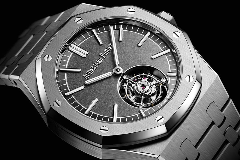 Audemars Piguet Introduces Its First-Ever Selfwinding Flying Tourbillon Royal Oak