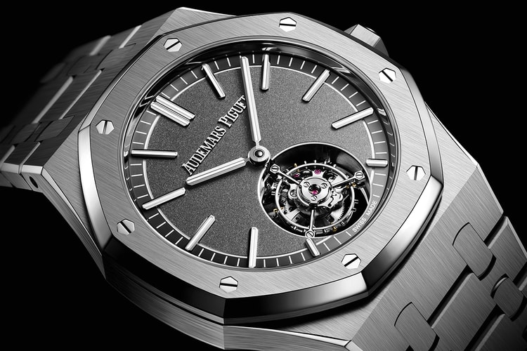 Audemars Piguet Introduces Its First-Ever Selfwinding Flying Tourbillon Royal Oak