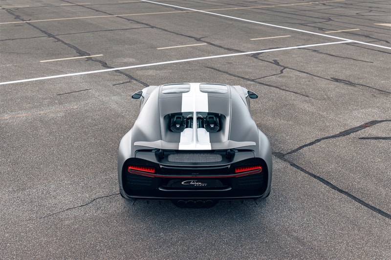 bugatti Chiron Sport Les Légendes du Ciel racing racer car aviation flight planes france french