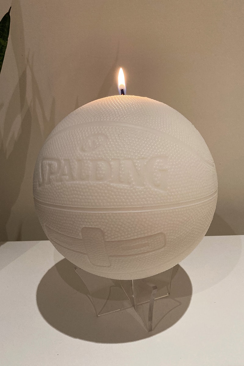 cent.ldn OG SPALDING BASKETBALL CANDLE Release Buy Price Ifno