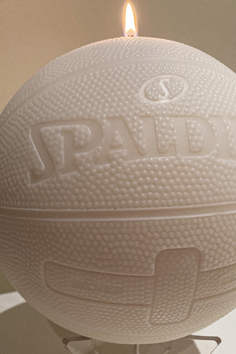 cent.ldn OG SPALDING BASKETBALL CANDLE Release Buy Price Ifno
