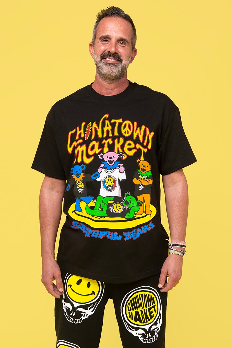 Grateful Dead Chinatown 2020 Capsule lookbook menswear streetwear fall winter 2020 collection fw20 apparel hoodies t shirts sweaters shorts accessories