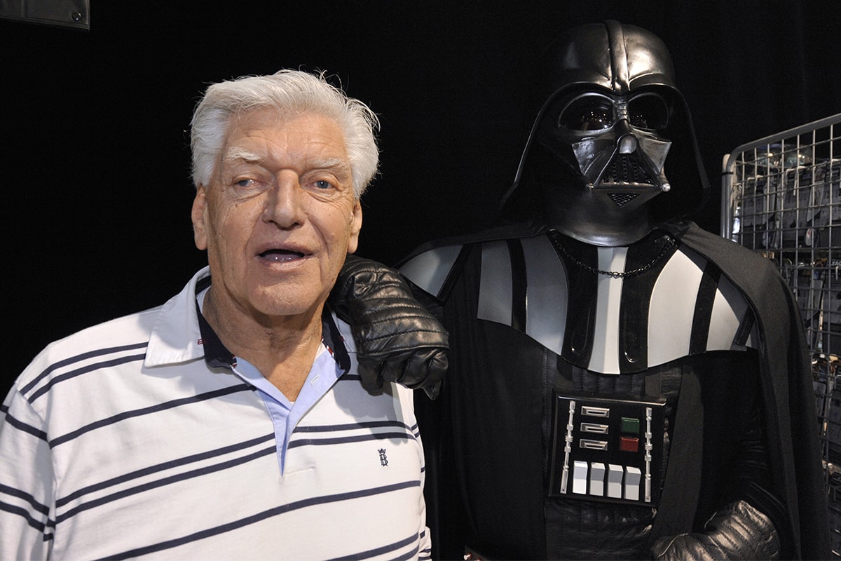 dave prowse mbe darth vader actor star wars george lucas original trilogy mark hamill anthony daniels 