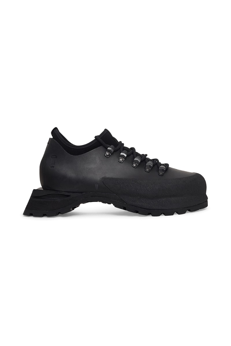Demon Italy Hiking Boots, Shoes by Slam Jam brand label footwear outdoors sneaker Poyana, Graelòn Carbonàz 