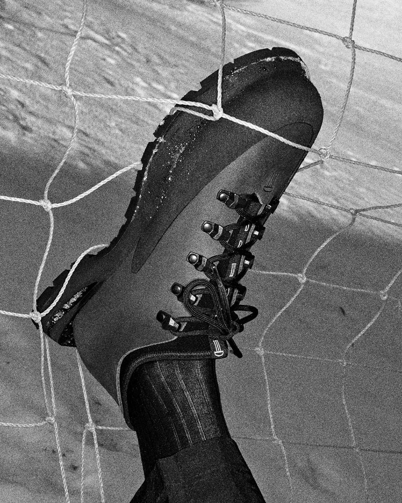 Demon Italy Hiking Boots, Shoes by Slam Jam brand label footwear outdoors sneaker Poyana, Graelòn Carbonàz 