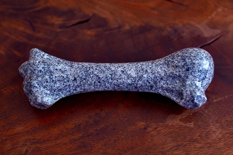EYEFUNNY Unveils GINZA SIX-Exclusive Granite Bone Table Accessory