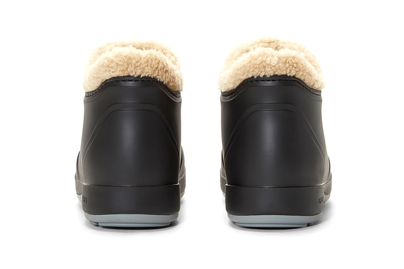 Gucci Horsebit Ankle Boots Black Rubber Wellington Boot Wellies Alessandro Michele FW20 Fall Winter 2020 Shearling Interior Lining Cozy Footwear Shoe Indoors