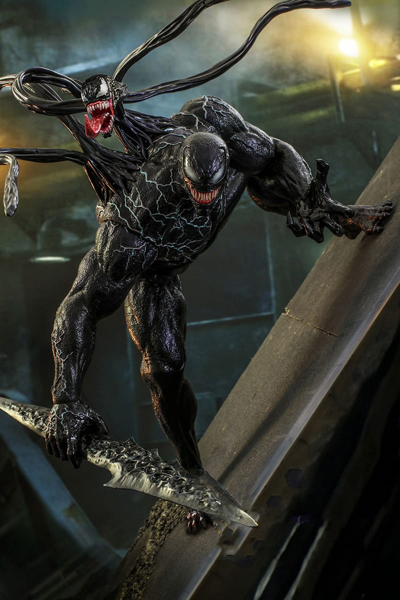 venom movie riot action figure