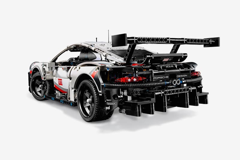 LEGO Technic 1580 Piece Porsche Design 911 RSR race car supercar vehicle model figures toys puzzle black red white 8 cylinder engine piston laguna seca