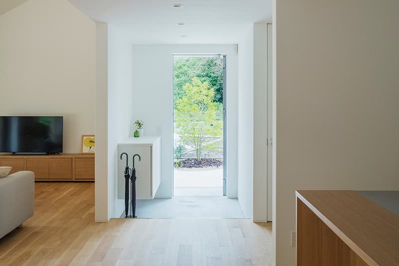 MUJI Opens Its Minimal Prefab Home in Yamaguchi Yō no Ie plain house architecture house wood nature Japan minimalism Prefabrication 