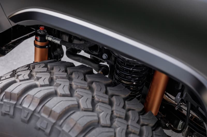 Rezvani Hercules 6x6 Military Edition SUV Truck Six Wheeler 6WD 4WD Off Road Monster Machine 1300 BHP 7.0-Liter V8 Dodge Demon SRT Hellcat Engine Power Speed Performance Bulletproof Ballistic Protection Night Vision