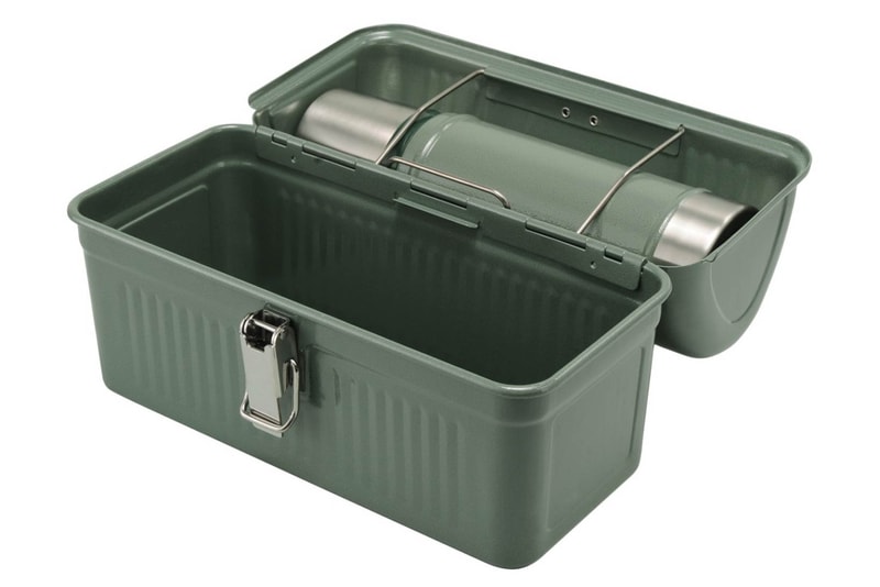 Stanley Classic Lunch Box Restock 1913 metal steel camping outdoors construction work lunch 