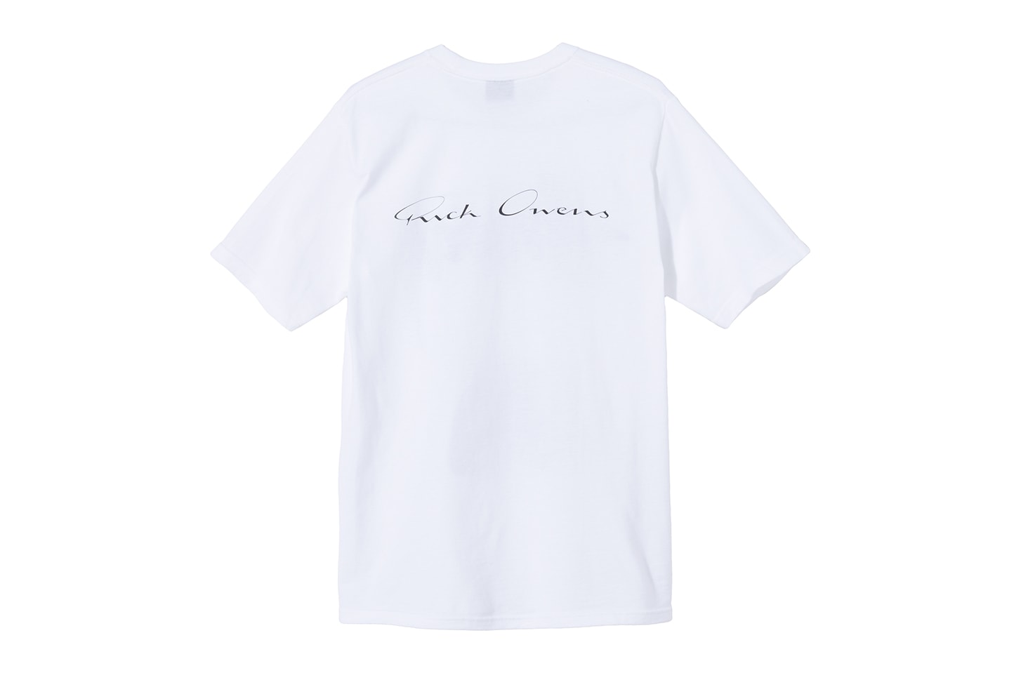 Supreme Fall Winter 2020 Week 13 Release List Release List Palace HIDDEN.NY BBC ICECREAM Fear of God Stone Island NOAH KAWS OAMC Daniel Johnston Moschino Stüssy