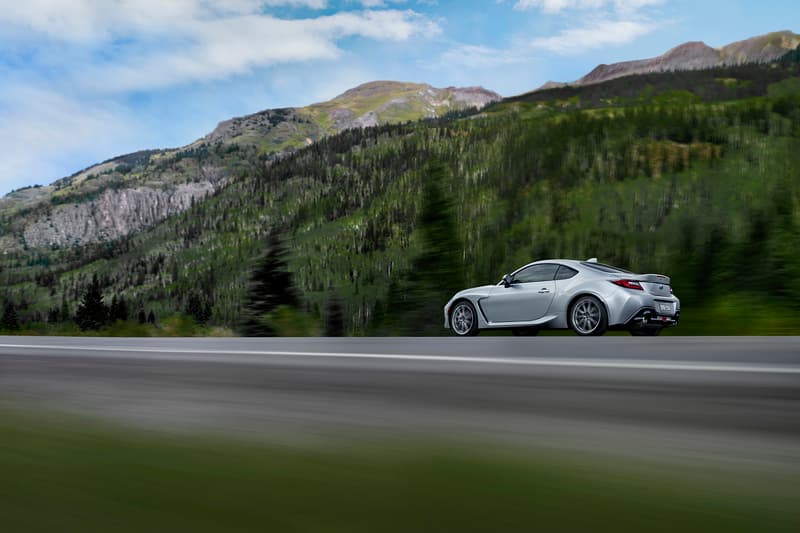 Subaru BRZ 2022 Is Lightest RWD 2+2 Coupe in the US Toyota 86 Race Sports Car