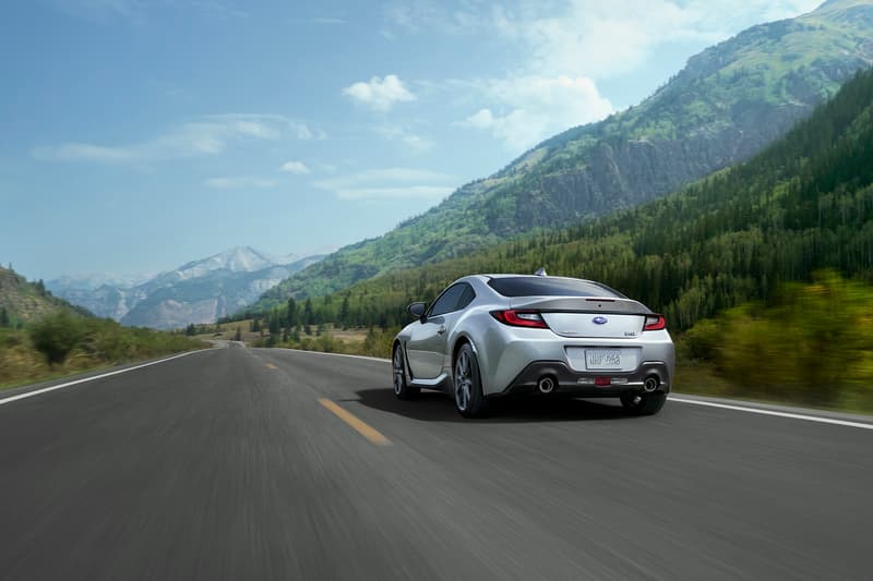 Subaru BRZ 2022 Is Lightest RWD 2+2 Coupe in the US Toyota 86 Race Sports Car