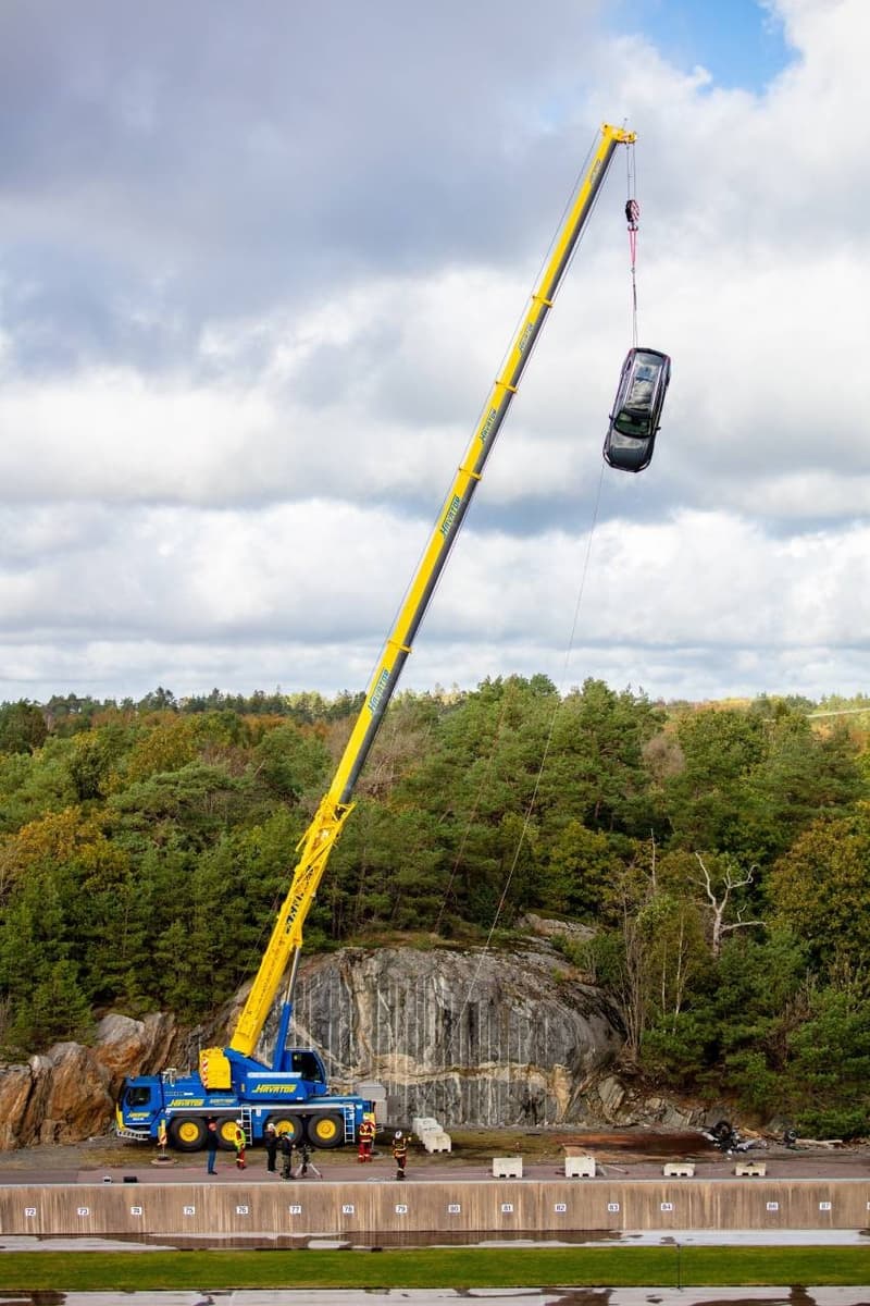 Volvo Drops Cars From 30 Meter Crane Safety Test Rescue Mission Fire Ambulance Service Crash Save Lives Automotive Swedish Family 