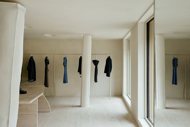 Maison Margiela Avenue Montaigne Paris Flagship store interior inside address location boutique shop martin