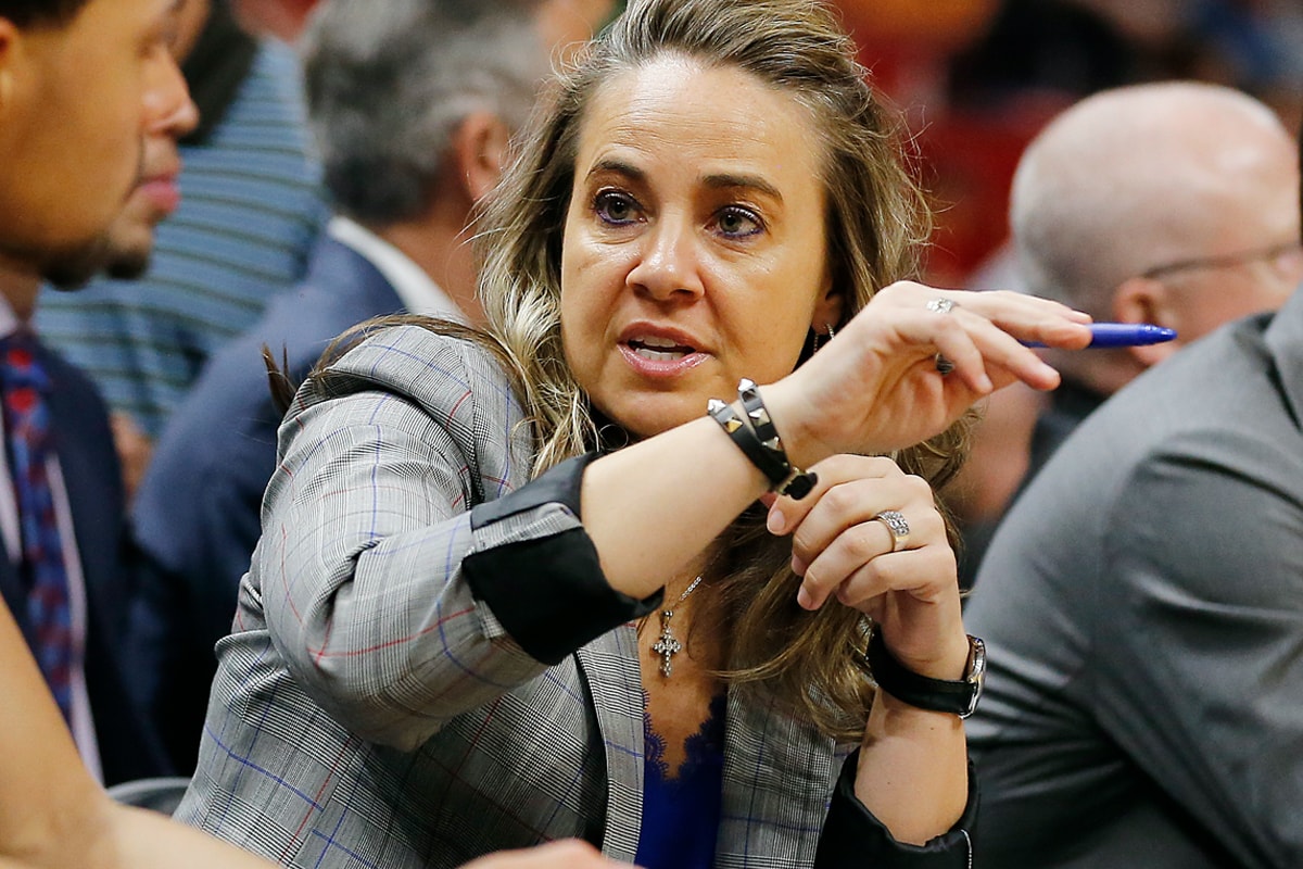 Becky Hammon NBA History First Woman Acting Head Coach Announcement Spurs