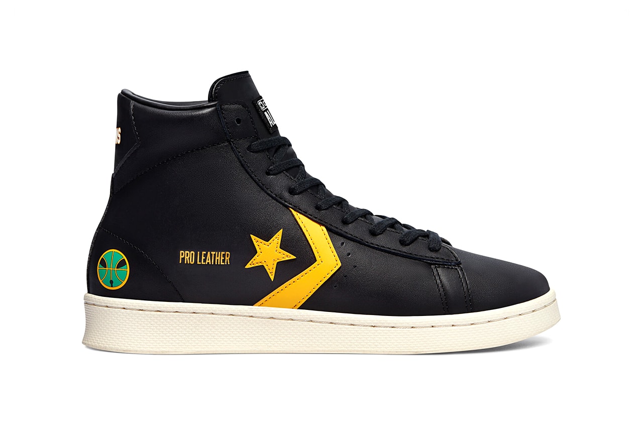 converse chuck 70 pro leather raygun 171167C 171166C release info date price store list buying guide roswell white university gold black 
