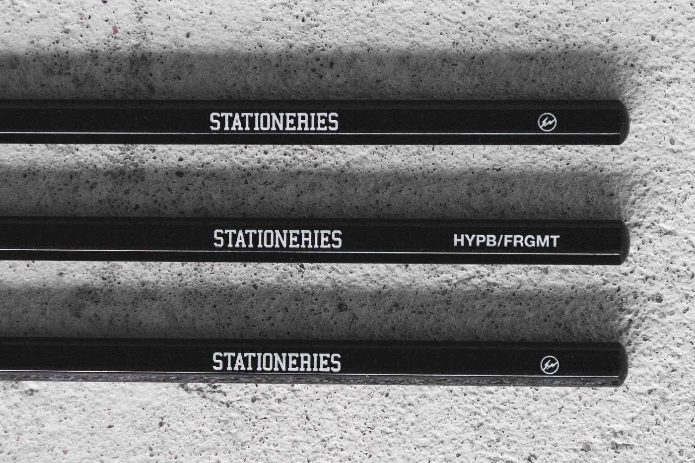 fragment design HYPEBEAST STATIONERIES Drop 2 Release Info Buy Price Uni Drawing Pencil Fire King Mug Thor Totes Round Container lid Astro Deck Grip tape Pilot Frixion Ball3 3-Color 0.5mm Ballpoint Pen