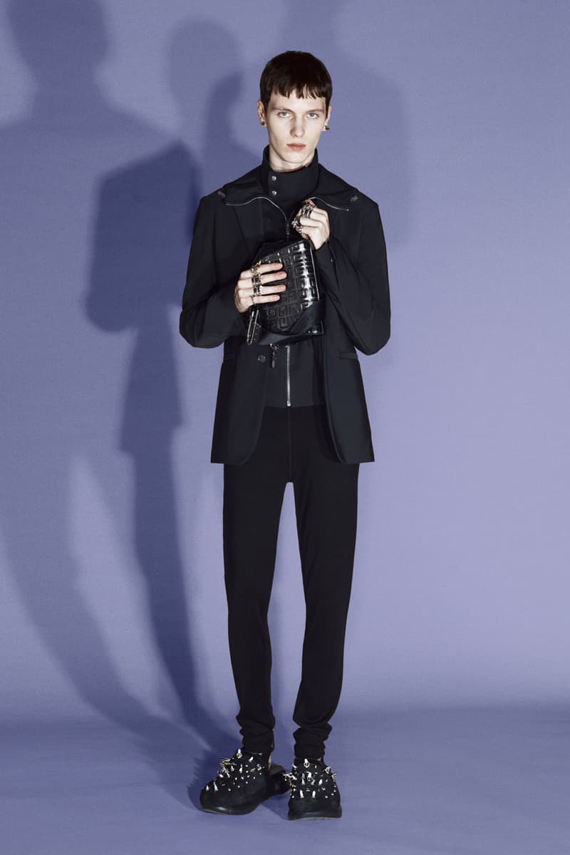 Givenchy by Matthew M. Williams Fall 2021 Collection lookbook winter menswear womenswear fashion week paris