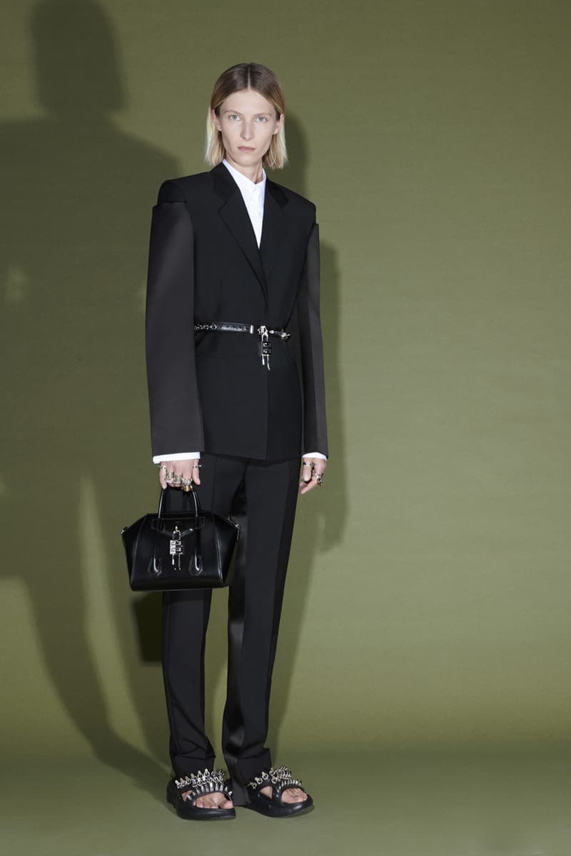 Givenchy by Matthew M. Williams Fall 2021 Collection lookbook winter menswear womenswear fashion week paris