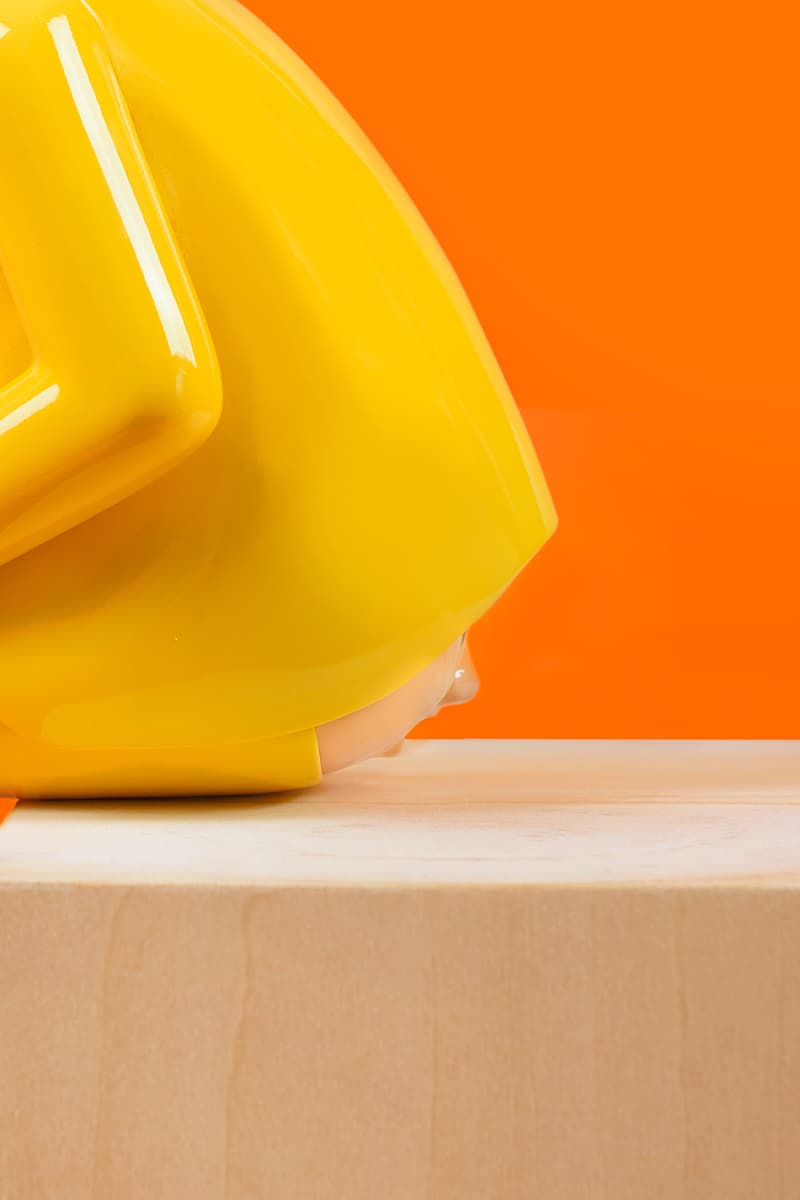 Joan Cornellá Bootyboop Vinyl Figure rug Release allrightsreserved arr sothebys my life is pointless