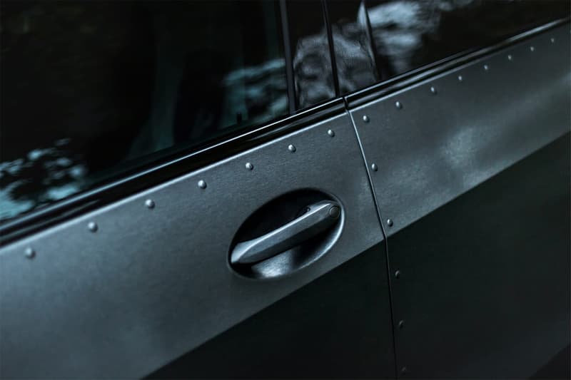 manhart automotive tuner bmw x7 suv off roader dirty edition rivets armored vehicle