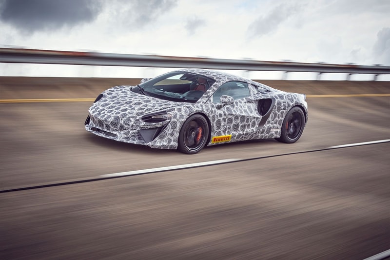 mclaren artura hybrid electric motor turbocharged v6 engine powertrain high performance supercar