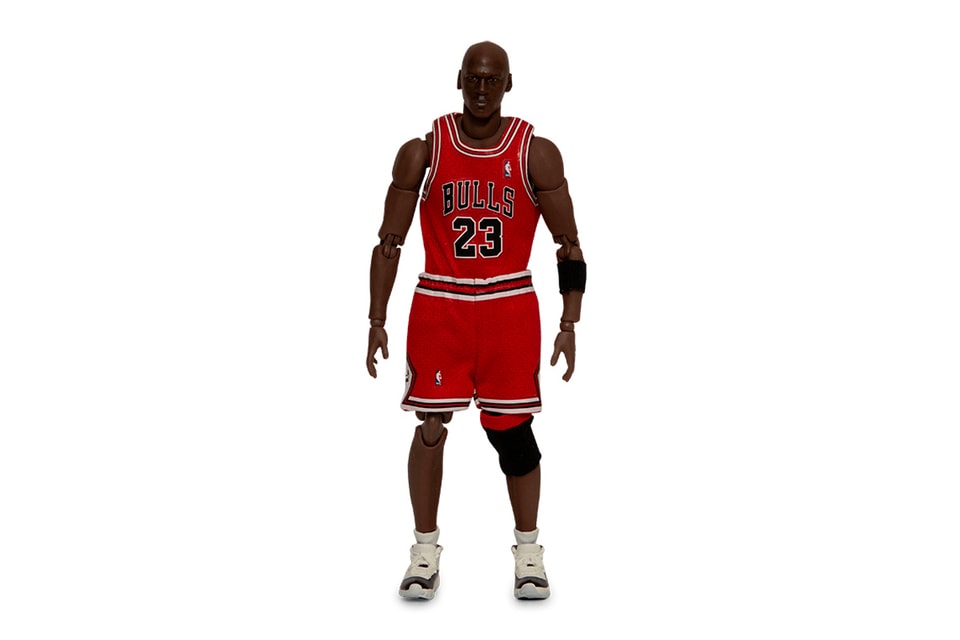 Hvor fint ubemandede Booth Michael Jordan Medicom Toy MAFEX Figure Release Info | Hypebeast