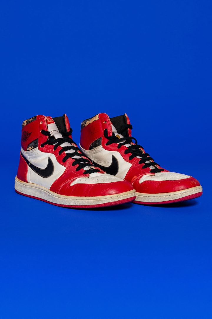 michael jordan shattered backboard game worn sneakers air 1 chicago white red black otis official release date info photos price store list buying guide
