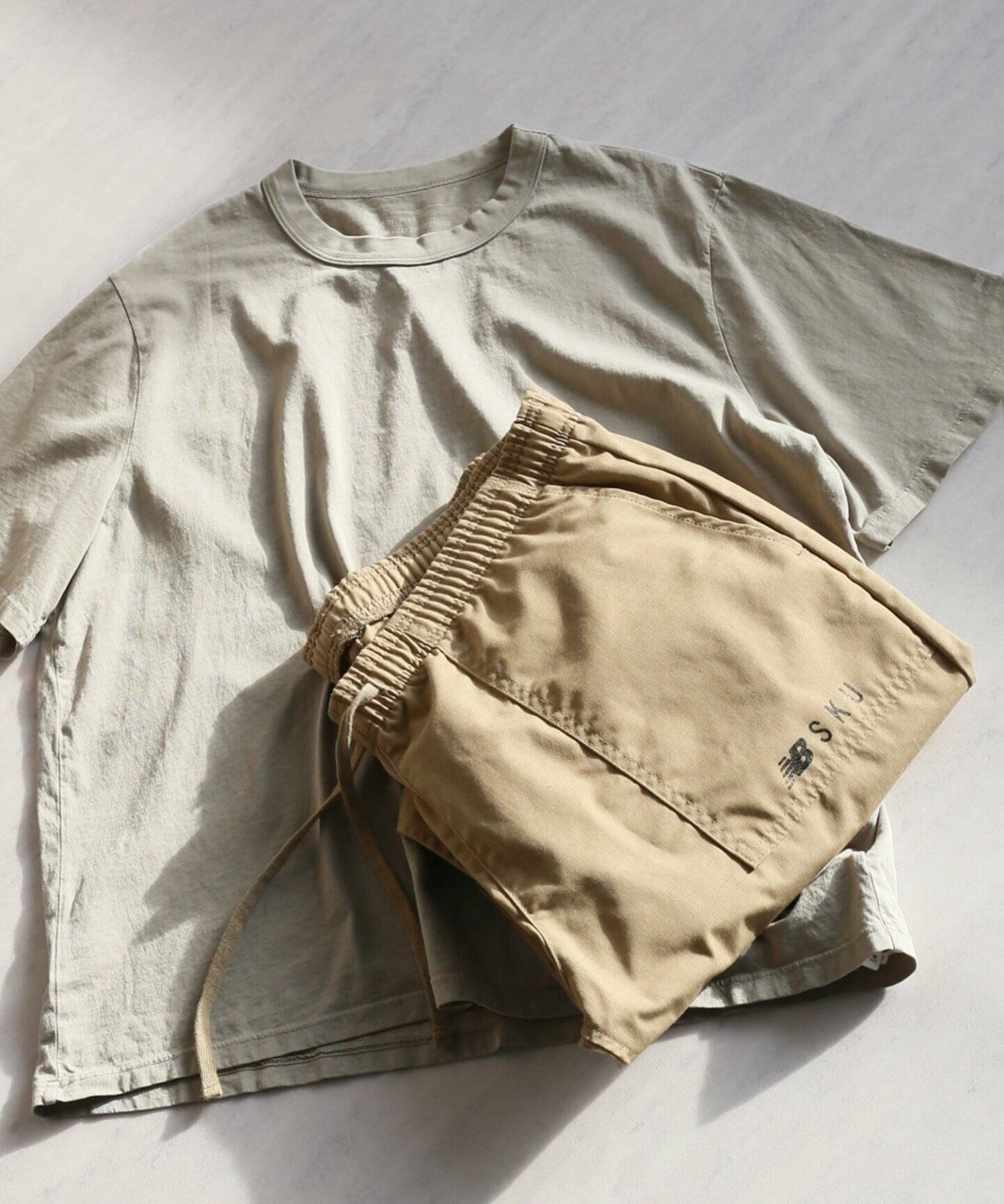New Balance Japan x Save Khaki United Collaboration apparel garments journal standard baycrews exclusive sneakers shirts parka jacket tote bag sku america